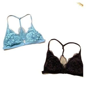 2 Victoria secret bras